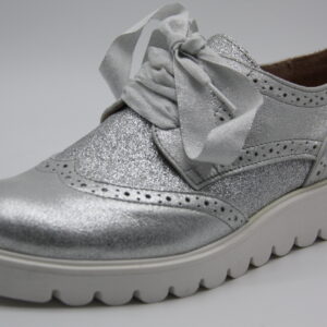 Blucher Metalizado Picados