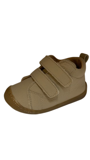 Bota 2 Velcros Puntera Goma